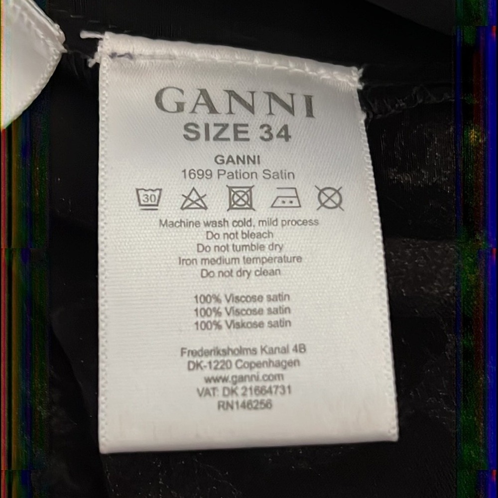 Ganni‎ Pation Satin Floral Cold Shoulder Ruffle Sleeve Blouse Black Pink Size 34 - Picture 11 of 11